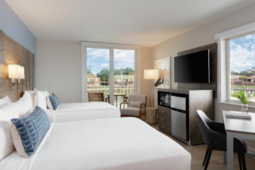 Superior Suite with Sea View interior